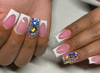 Short Back2School Nails